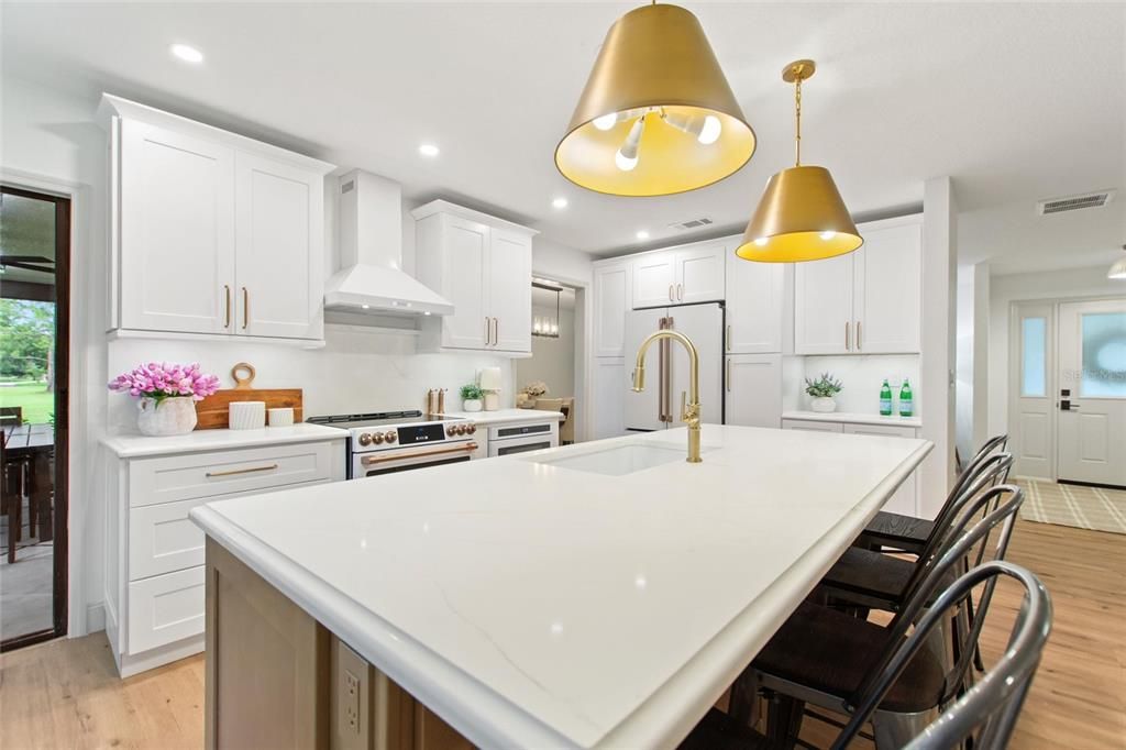 En Venta: $1,899,000 (5 camas, 3 baños, 3033 Pies cuadrados)