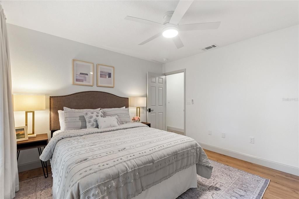 En Venta: $1,899,000 (5 camas, 3 baños, 3033 Pies cuadrados)