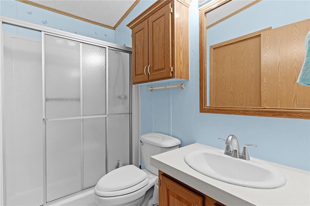 Active With Contract: $190,000 (3 beds, 2 baths, 1736 Square Feet)