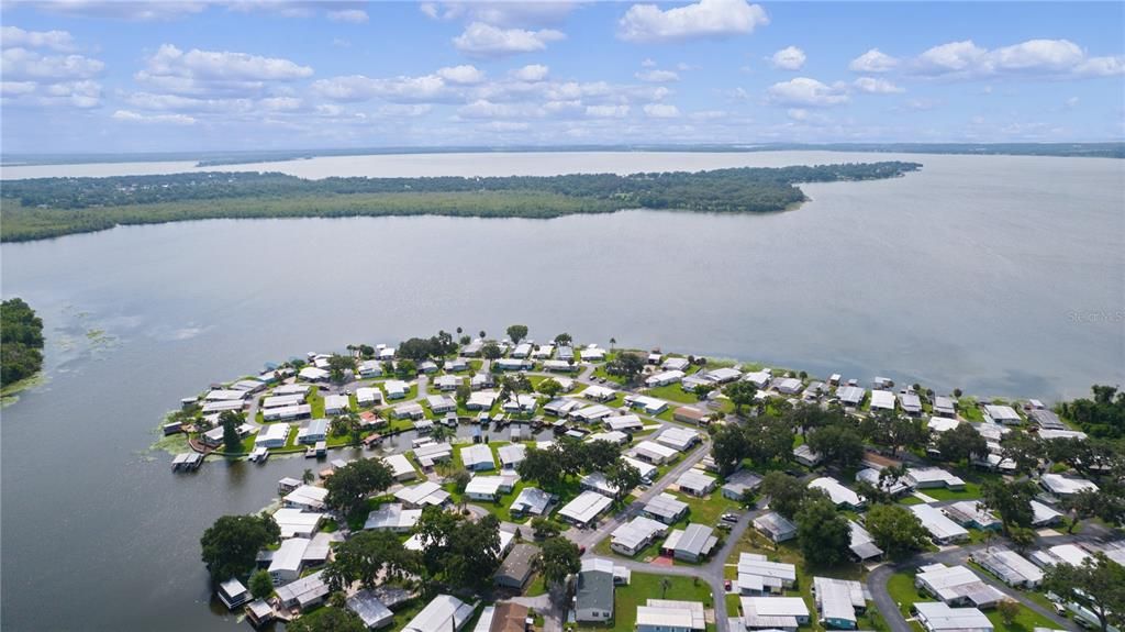 Active With Contract: $190,000 (3 beds, 2 baths, 1736 Square Feet)