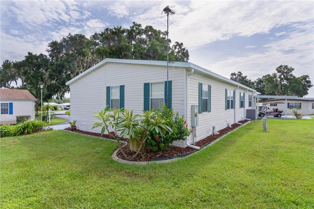 Active With Contract: $190,000 (3 beds, 2 baths, 1736 Square Feet)