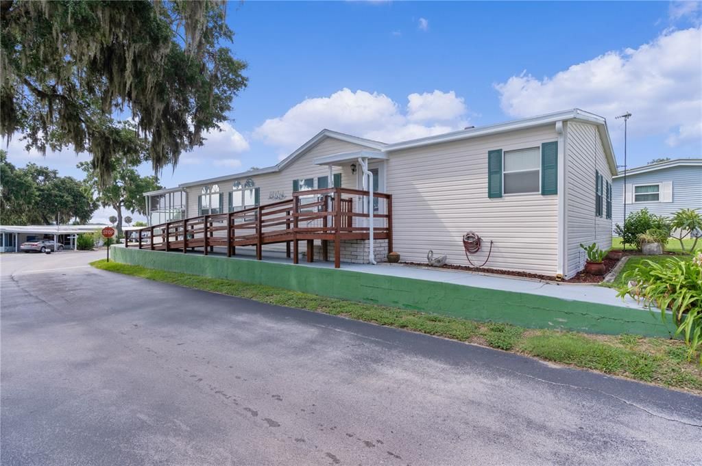 Active With Contract: $190,000 (3 beds, 2 baths, 1736 Square Feet)