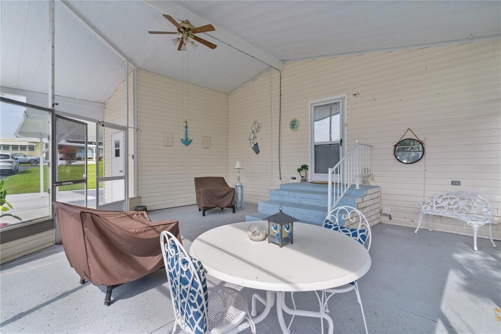 Active With Contract: $190,000 (3 beds, 2 baths, 1736 Square Feet)