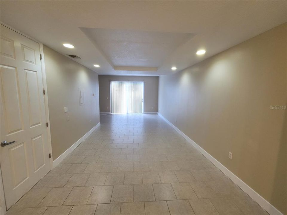 出租: $1,600 (3 贝兹, 2 浴室, 1408 平方英尺)