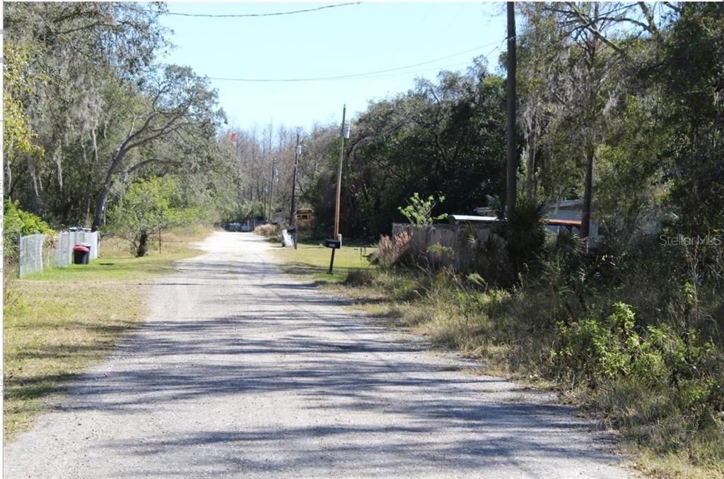 合同活跃: $22,500 (0.35 acres)