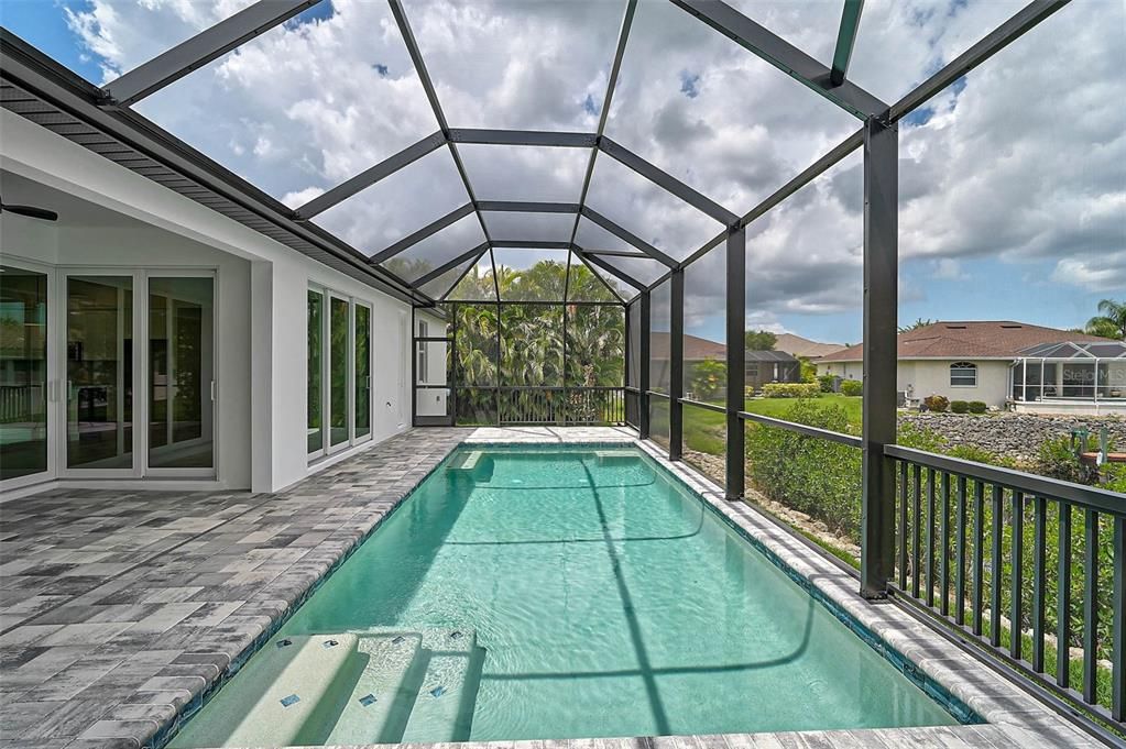 For Sale: $789,000 (3 beds, 2 baths, 2211 Square Feet)