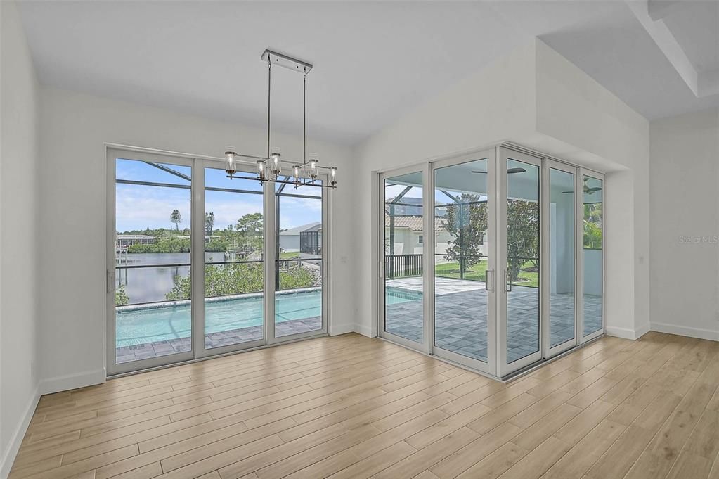 For Sale: $789,000 (3 beds, 2 baths, 2211 Square Feet)