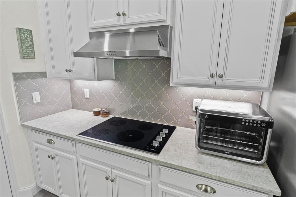 Active With Contract: $449,900 (4 beds, 3 baths, 2106 Square Feet)