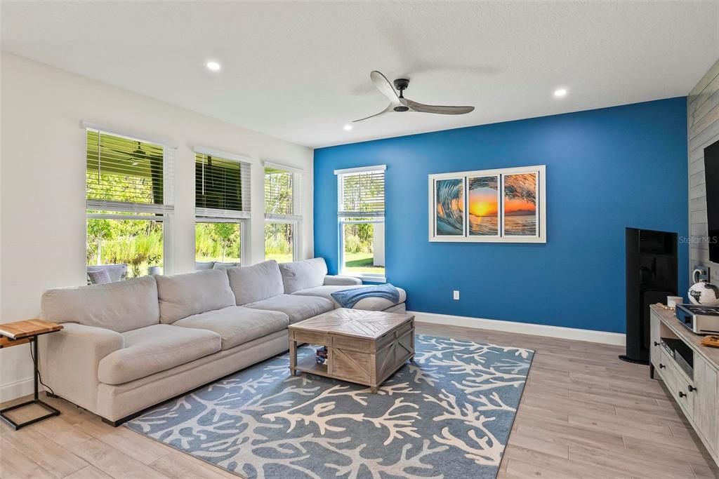Active With Contract: $449,900 (4 beds, 3 baths, 2106 Square Feet)