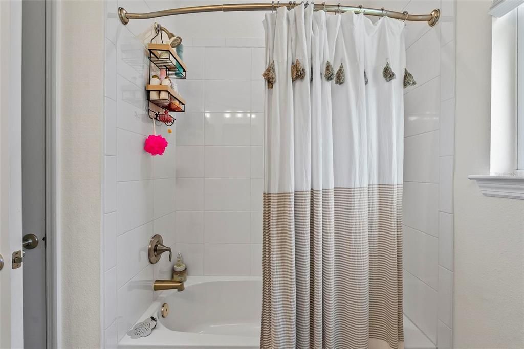 Active With Contract: $449,900 (4 beds, 3 baths, 2106 Square Feet)