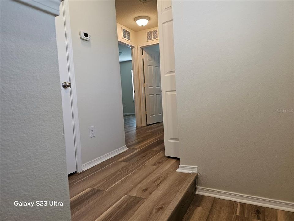 合同活跃: $2,175 (3 贝兹, 2 浴室, 1496 平方英尺)