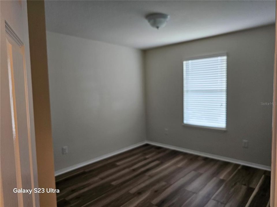 合同活跃: $2,175 (3 贝兹, 2 浴室, 1496 平方英尺)