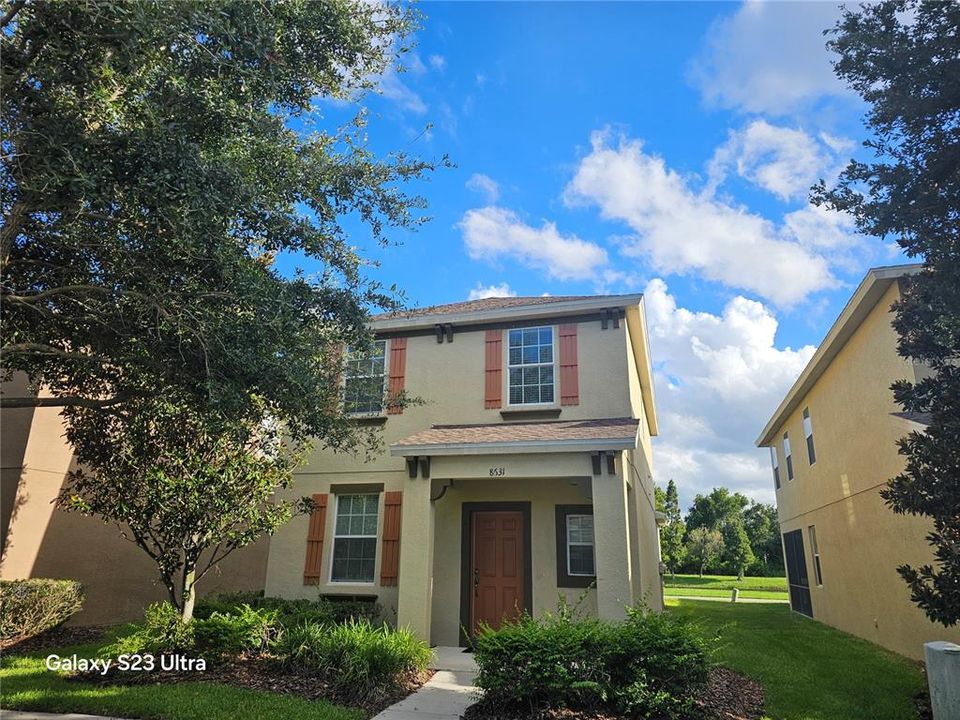 合同活跃: $2,175 (3 贝兹, 2 浴室, 1496 平方英尺)