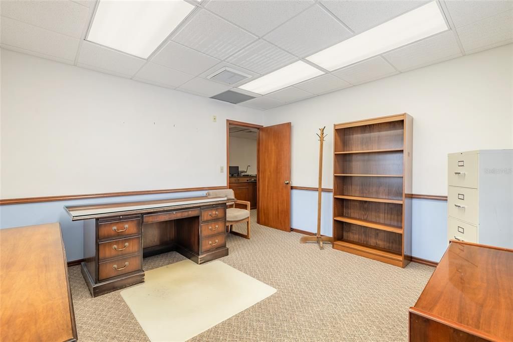 For Sale: $1,910,000 (0 beds, 0 baths, 6042 Square Feet)