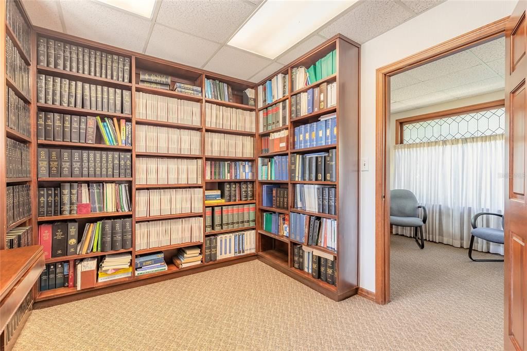 For Sale: $1,910,000 (0 beds, 0 baths, 6042 Square Feet)