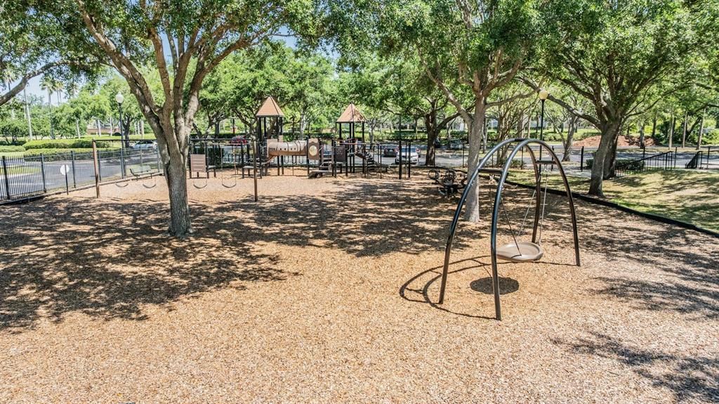 Active With Contract: $695,000 (4 beds, 4 baths, 3227 Square Feet)