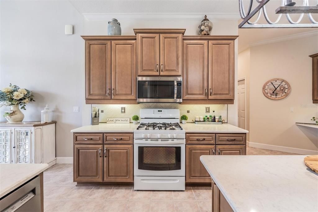 Active With Contract: $695,000 (4 beds, 4 baths, 3227 Square Feet)