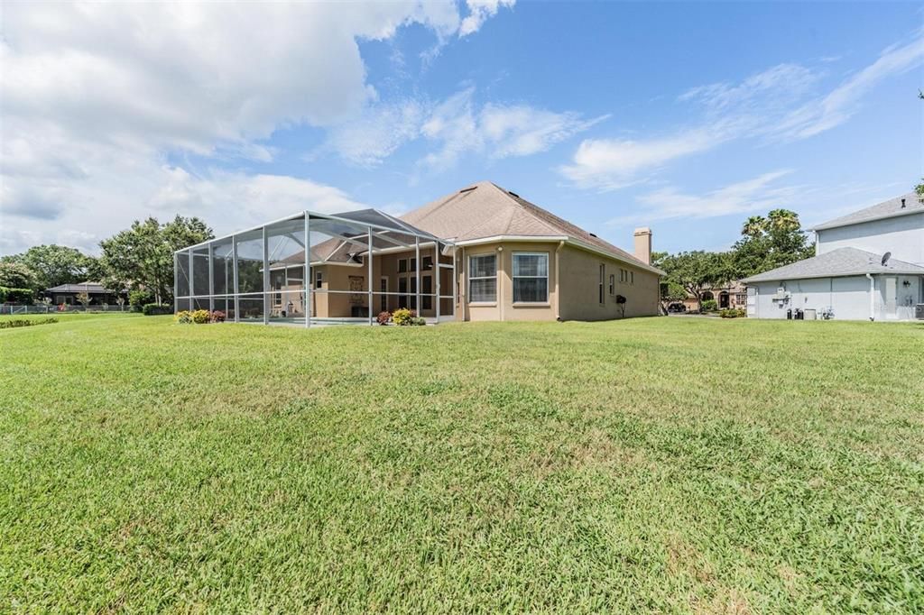 Active With Contract: $695,000 (4 beds, 4 baths, 3227 Square Feet)