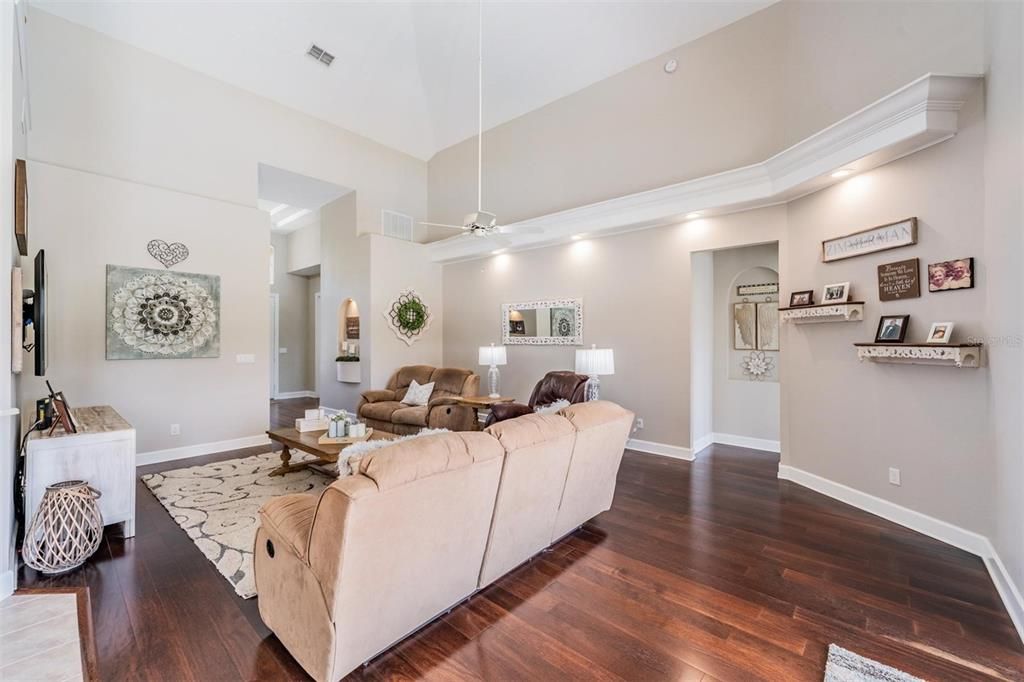 Active With Contract: $695,000 (4 beds, 4 baths, 3227 Square Feet)