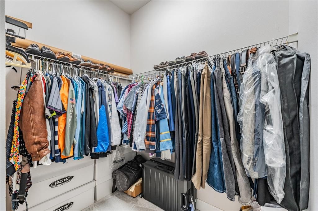 Active With Contract: $695,000 (4 beds, 4 baths, 3227 Square Feet)