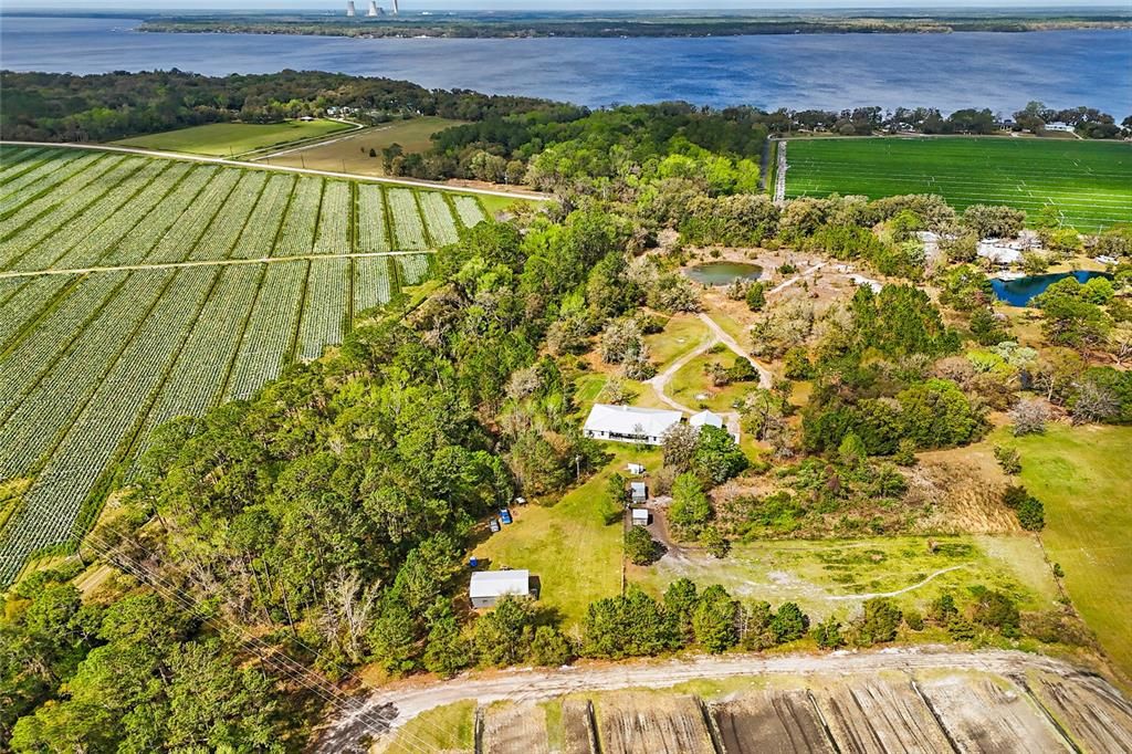 待售: $895,000 (6 贝兹, 3 浴室, 3188 平方英尺)