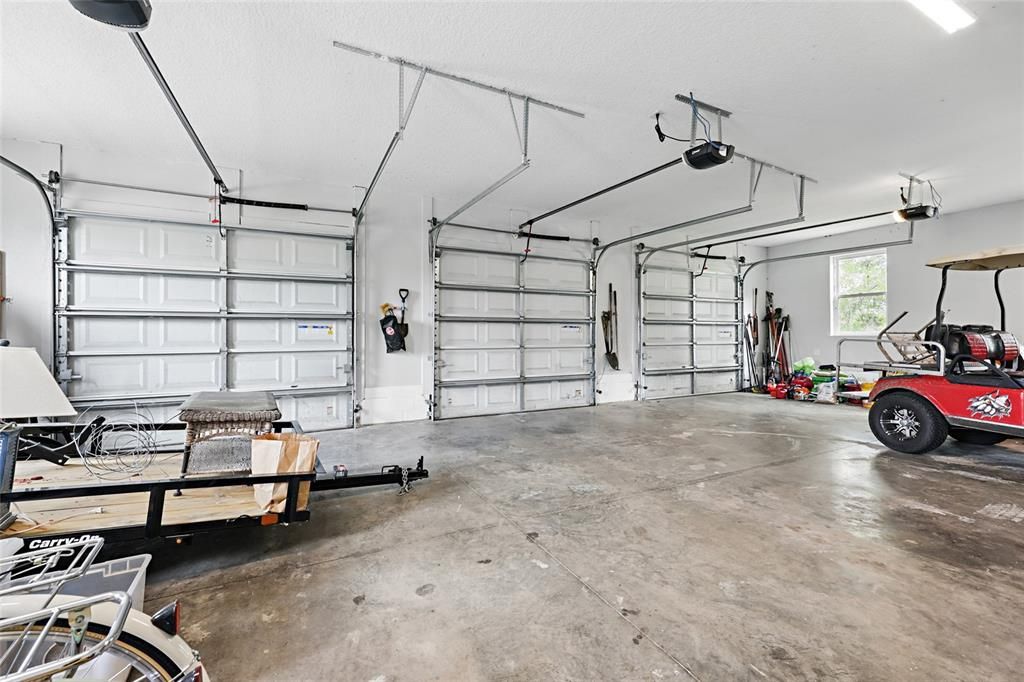 待售: $895,000 (6 贝兹, 3 浴室, 3188 平方英尺)