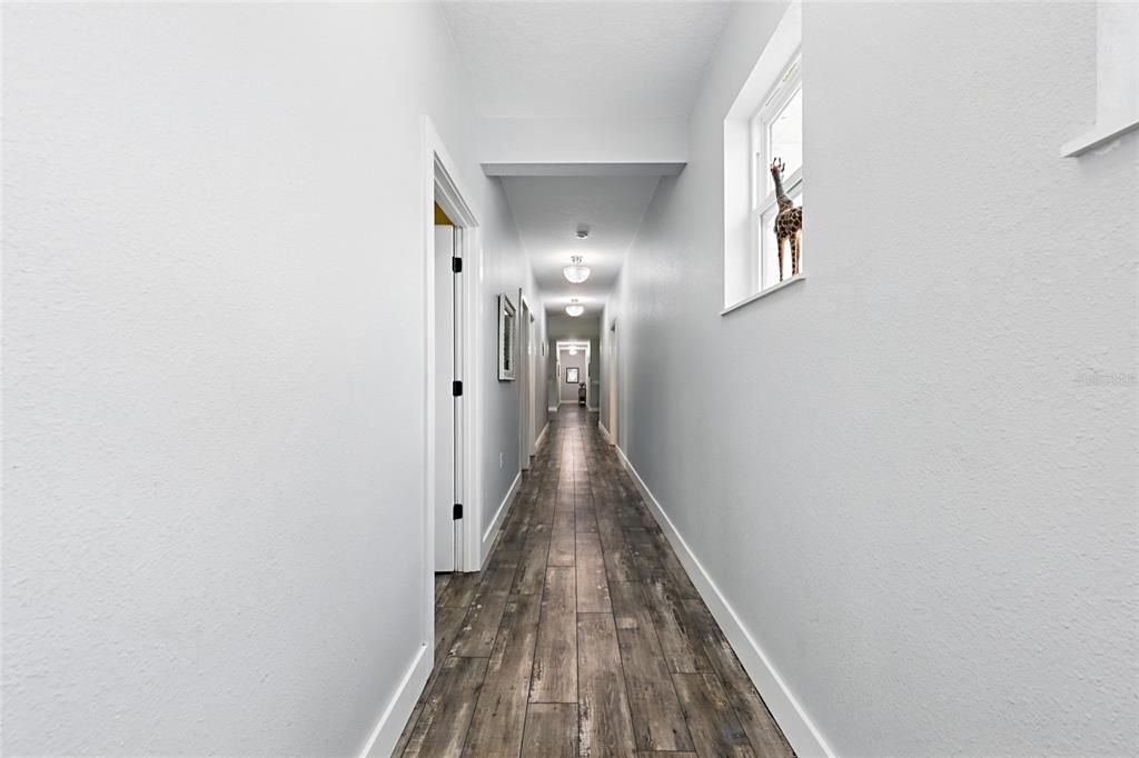 待售: $895,000 (6 贝兹, 3 浴室, 3188 平方英尺)