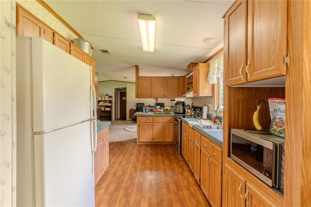 En Venta: $599,900 (6 camas, 4 baños, 2916 Pies cuadrados)