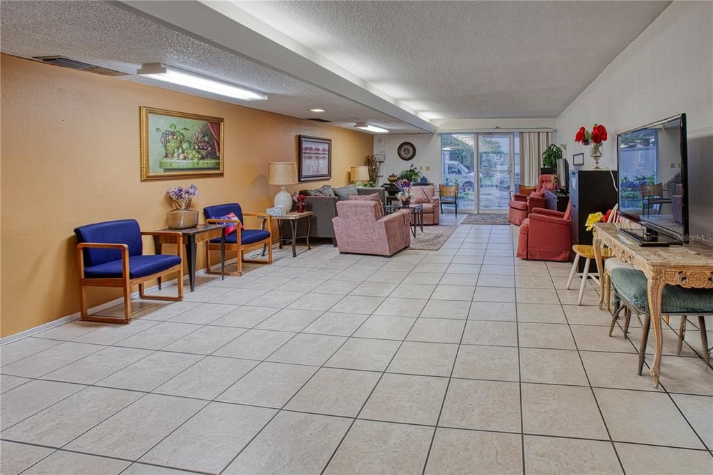 For Sale: $75,000 (1 beds, 1 baths, 538 Square Feet)