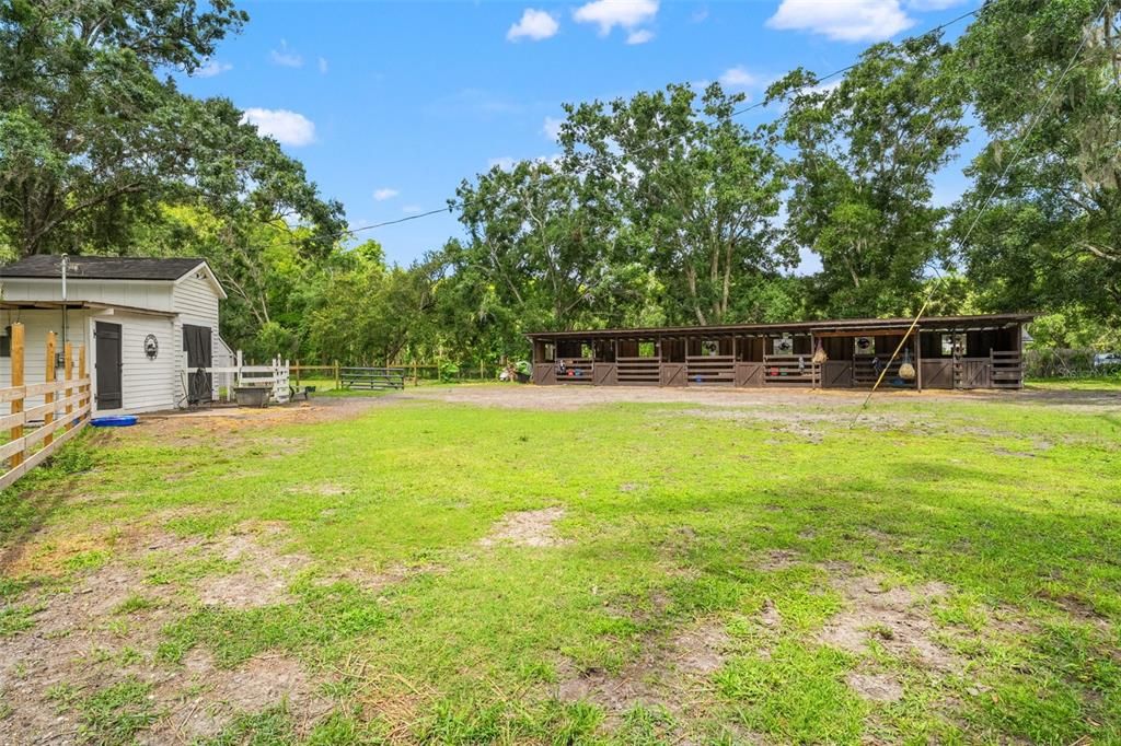 En Venta: $2,299,000 (6 camas, 5 baños, 6200 Pies cuadrados)