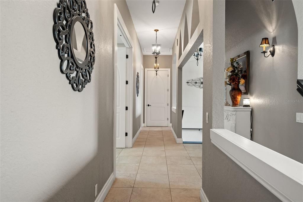 En Venta: $2,299,000 (6 camas, 5 baños, 6200 Pies cuadrados)