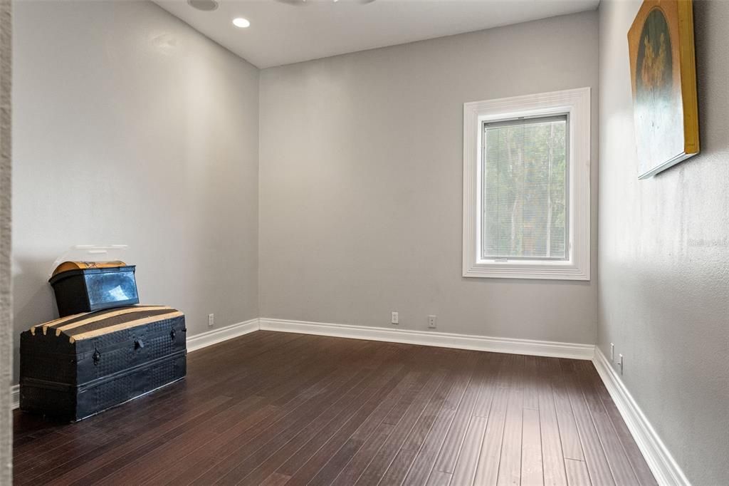 En Venta: $2,299,000 (6 camas, 5 baños, 6200 Pies cuadrados)