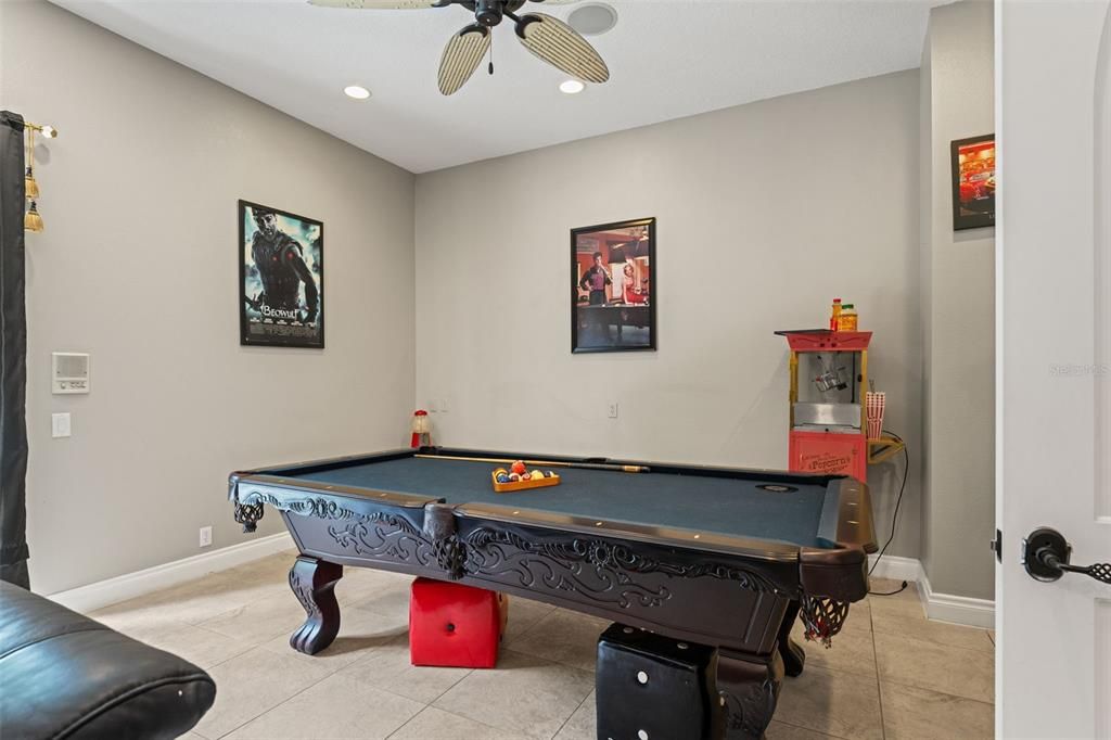 En Venta: $2,299,000 (6 camas, 5 baños, 6200 Pies cuadrados)