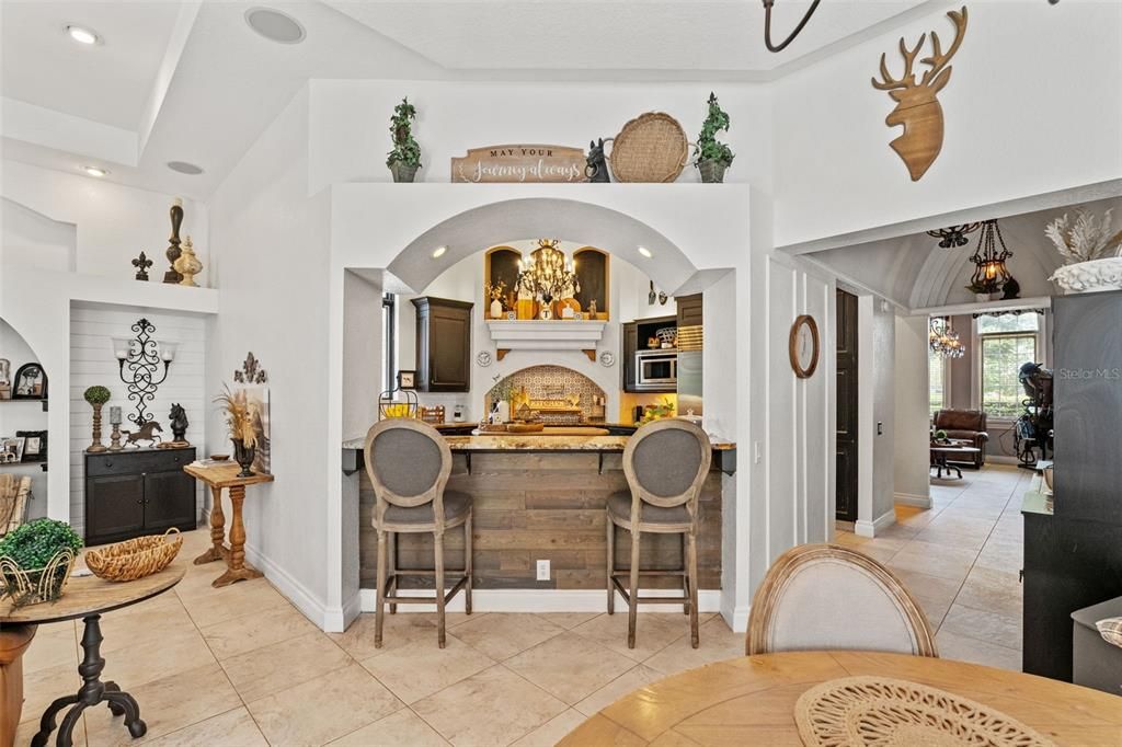 En Venta: $2,299,000 (6 camas, 5 baños, 6200 Pies cuadrados)