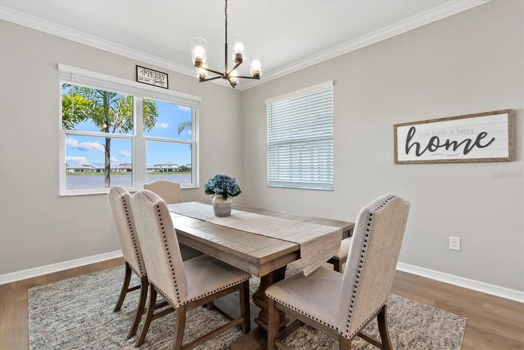 Active With Contract: $900,000 (4 beds, 4 baths, 3284 Square Feet)