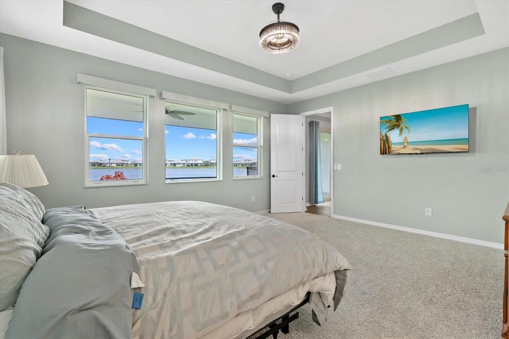 Active With Contract: $900,000 (4 beds, 4 baths, 3284 Square Feet)