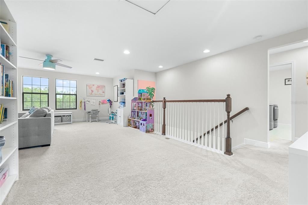 For Sale: $849,900 (5 beds, 4 baths, 3545 Square Feet)