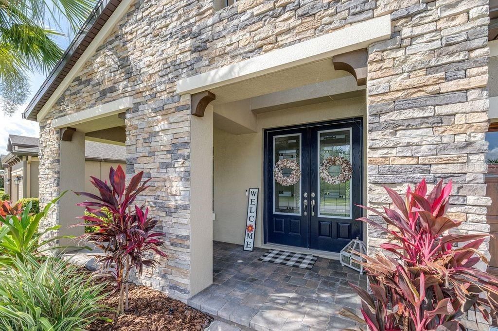 For Sale: $849,900 (5 beds, 4 baths, 3545 Square Feet)