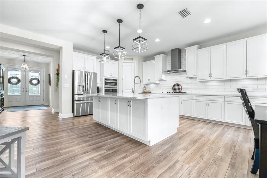 For Sale: $849,900 (5 beds, 4 baths, 3545 Square Feet)