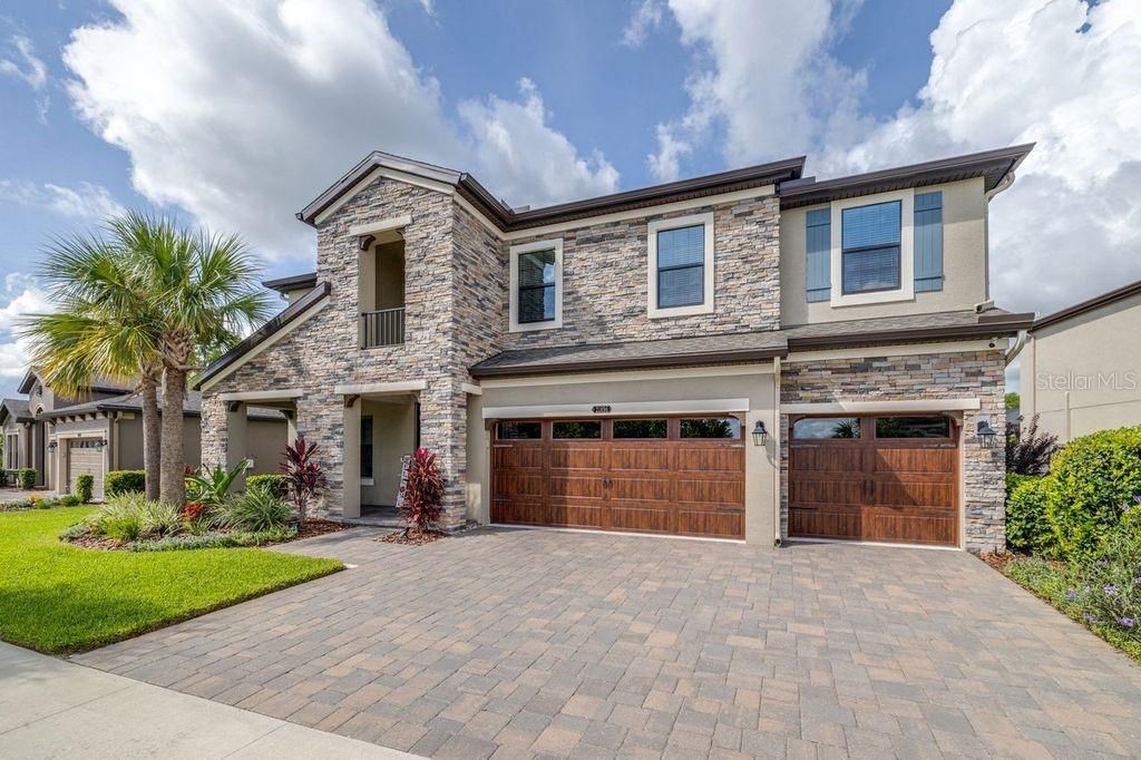 For Sale: $849,900 (5 beds, 4 baths, 3545 Square Feet)