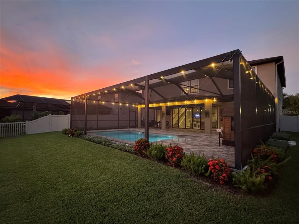 For Sale: $849,900 (5 beds, 4 baths, 3545 Square Feet)