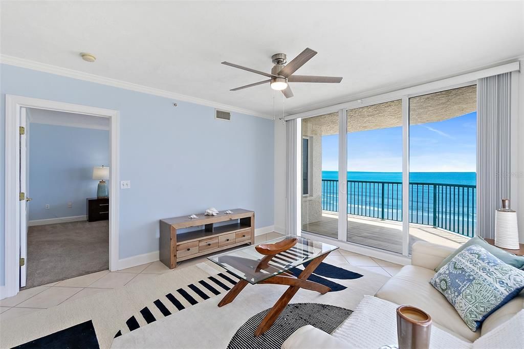 Active With Contract: $625,000 (3 beds, 3 baths, 2072 Square Feet)