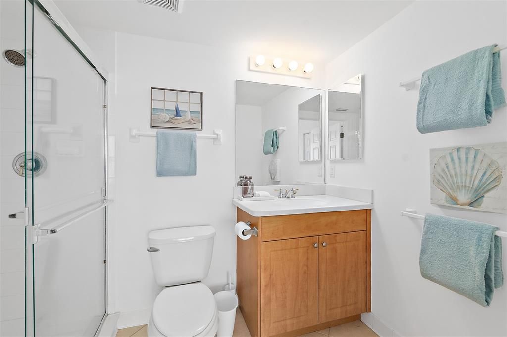 Active With Contract: $625,000 (3 beds, 3 baths, 2072 Square Feet)