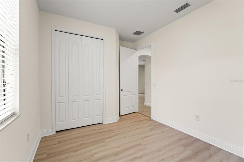 Activo con contrato: $434,000 (4 camas, 3 baños, 2552 Pies cuadrados)