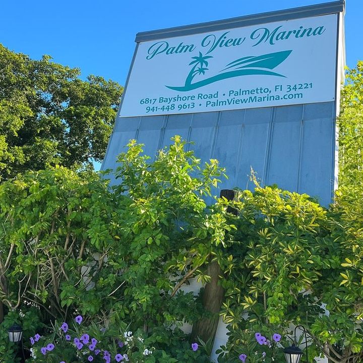 En Venta: $5,500,000 (10.32 acres)