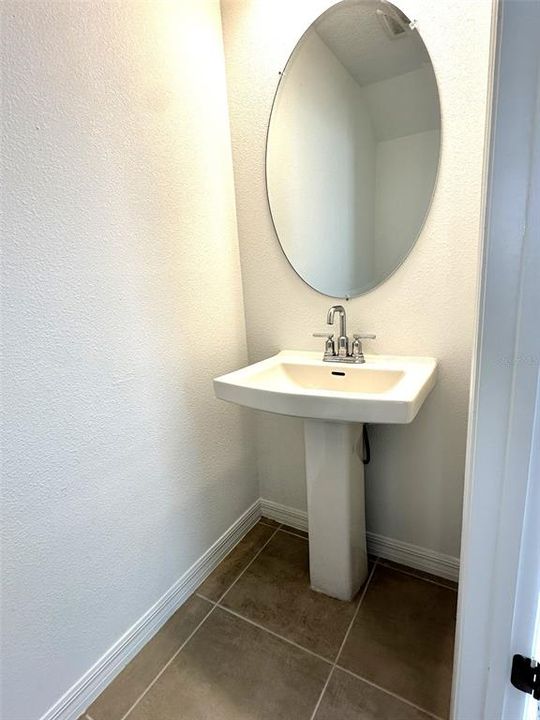 For Rent: $2,195 (2 beds, 2 baths, 1200 Square Feet)