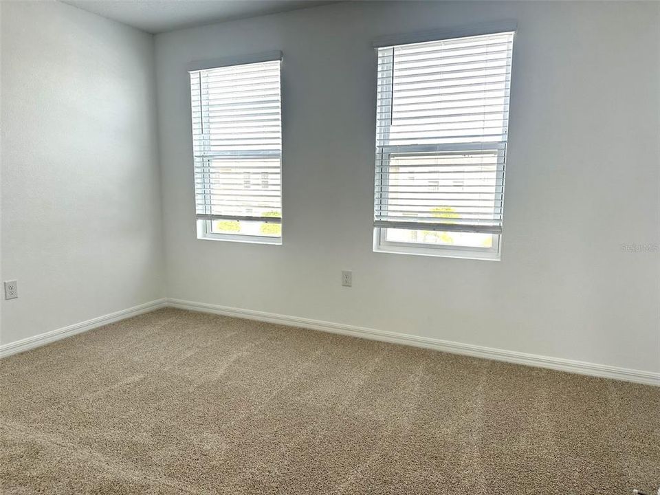 For Rent: $2,195 (2 beds, 2 baths, 1200 Square Feet)