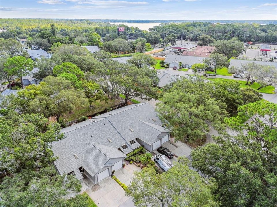 Active With Contract: $179,916 (2 beds, 2 baths, 1070 Square Feet)