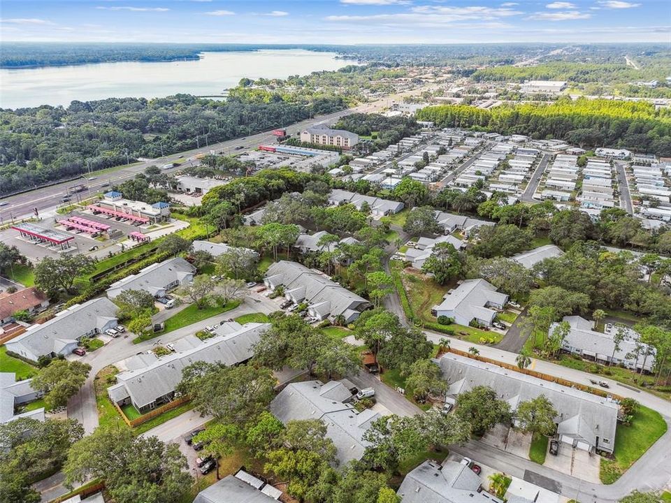 Active With Contract: $179,916 (2 beds, 2 baths, 1070 Square Feet)