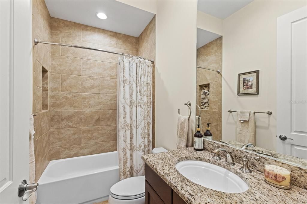 На продажу: $2,195,000 (3 спален, 3 ванн, 3244 Квадратных фут)